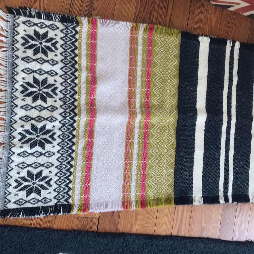 Cute Multicolored Shawl